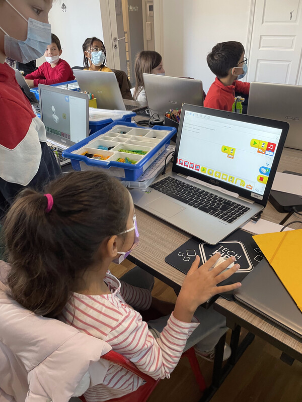 RS2348_IMG_4513-scr (1) - Tech Kids Academy