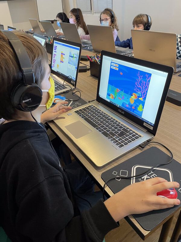 RS3311_IMG_6203-scr - Tech Kids Academy