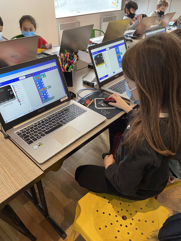 RS2444_IMG_5508-scr - Tech Kids Academy