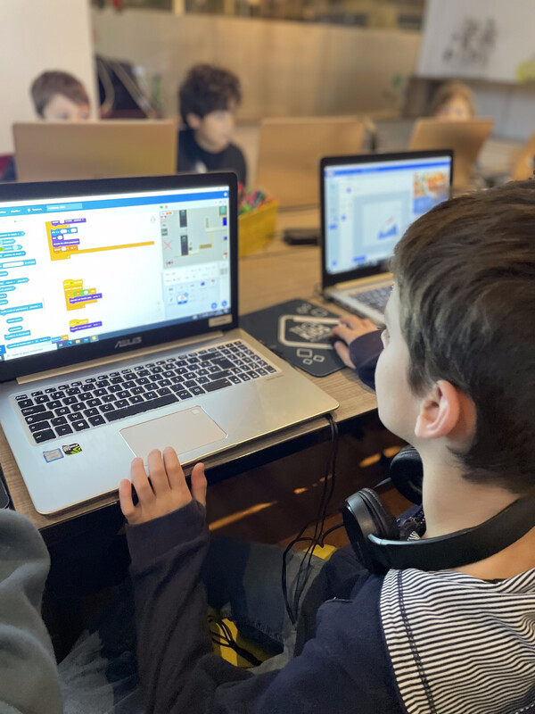 RS11111_IMG_8215-scr - Tech Kids Academy