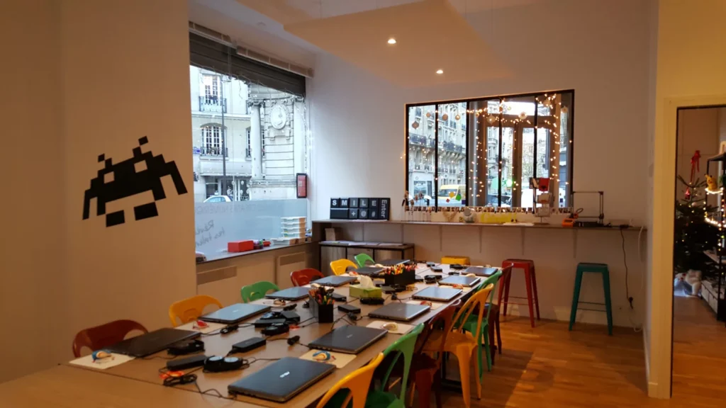 Salle de classe Tech Kids Academy Paris