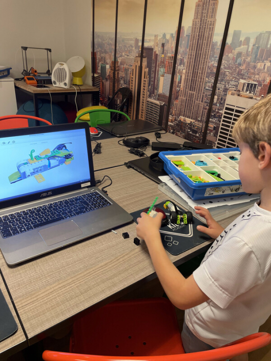 RS20351_IMG_2239-scr