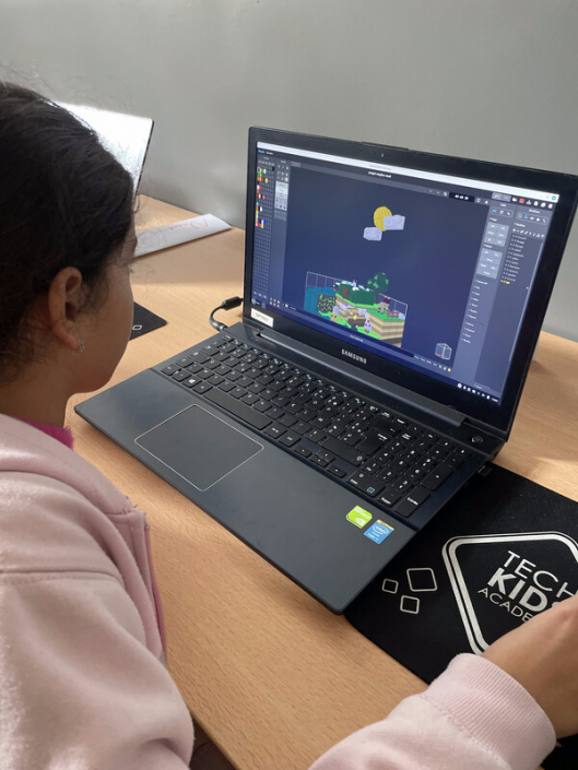 RS20329_IMG_2256-scr