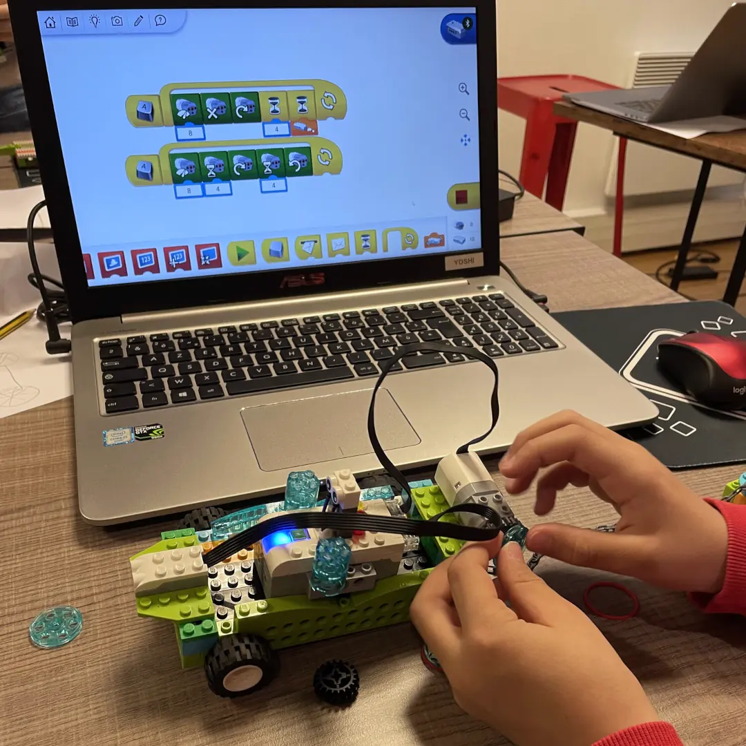 Atelier robotique Lego 10-14 ans Niveau 1