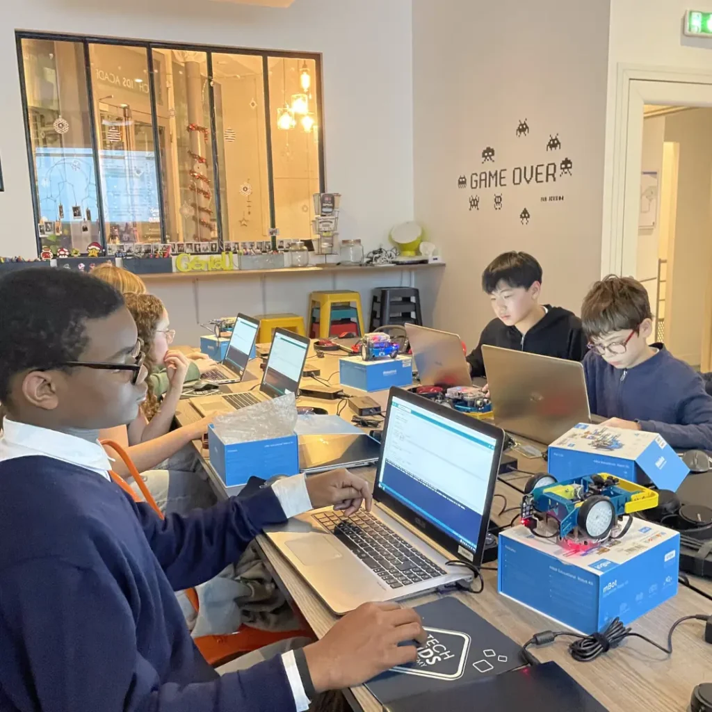 Atelier robotique Mbot C++