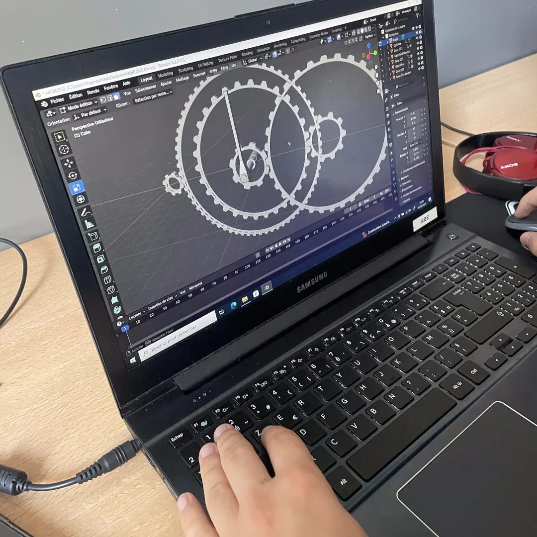 Création horloge 3D Blender ateliers numériques pour enfants