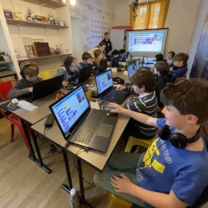 Groupe de 7-12 ans stage Scratch