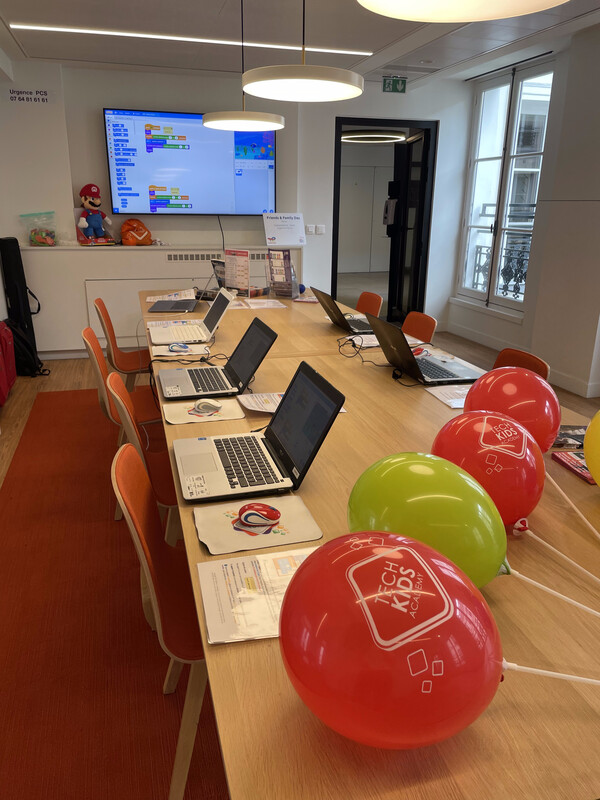 organisation ateliers numériques pour enfants en entreprise