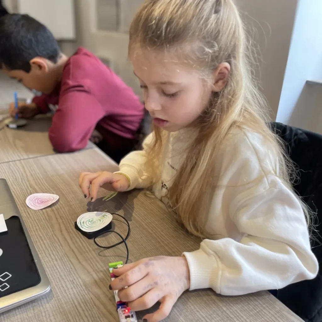 Atelier électronique avec Little Bits