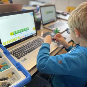 Atelier robotique Lego