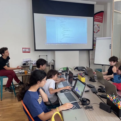 groupe stage création de site web 11-18 ans