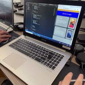stage création de site web écran coloré